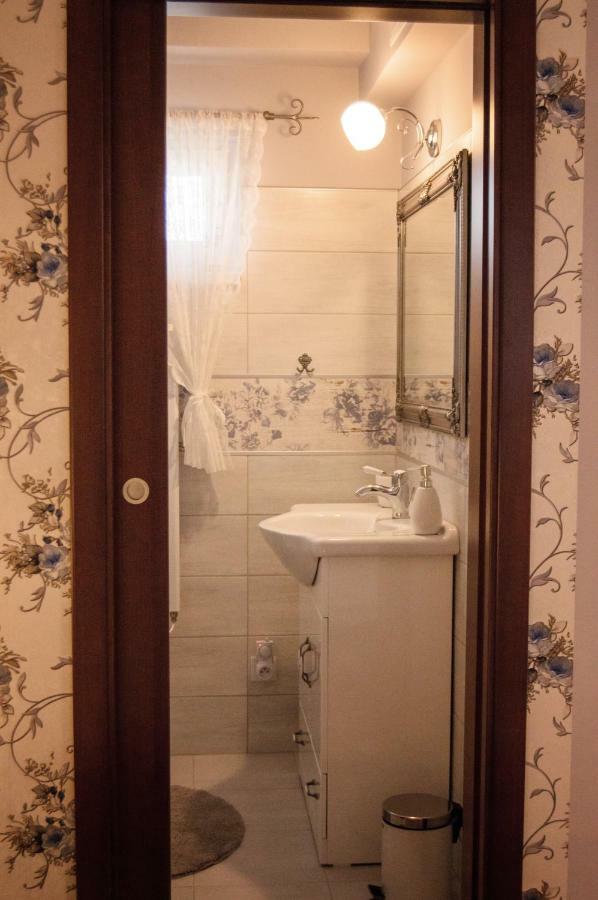 Kord Apartment *
